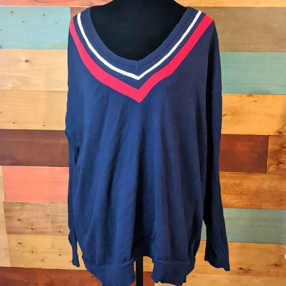 💜5/$25 xxl super soft navy blue red and white sweater just fab - Picture 1 of 3